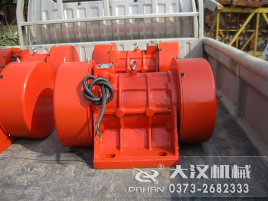 YZS振動(dòng)電機(jī)